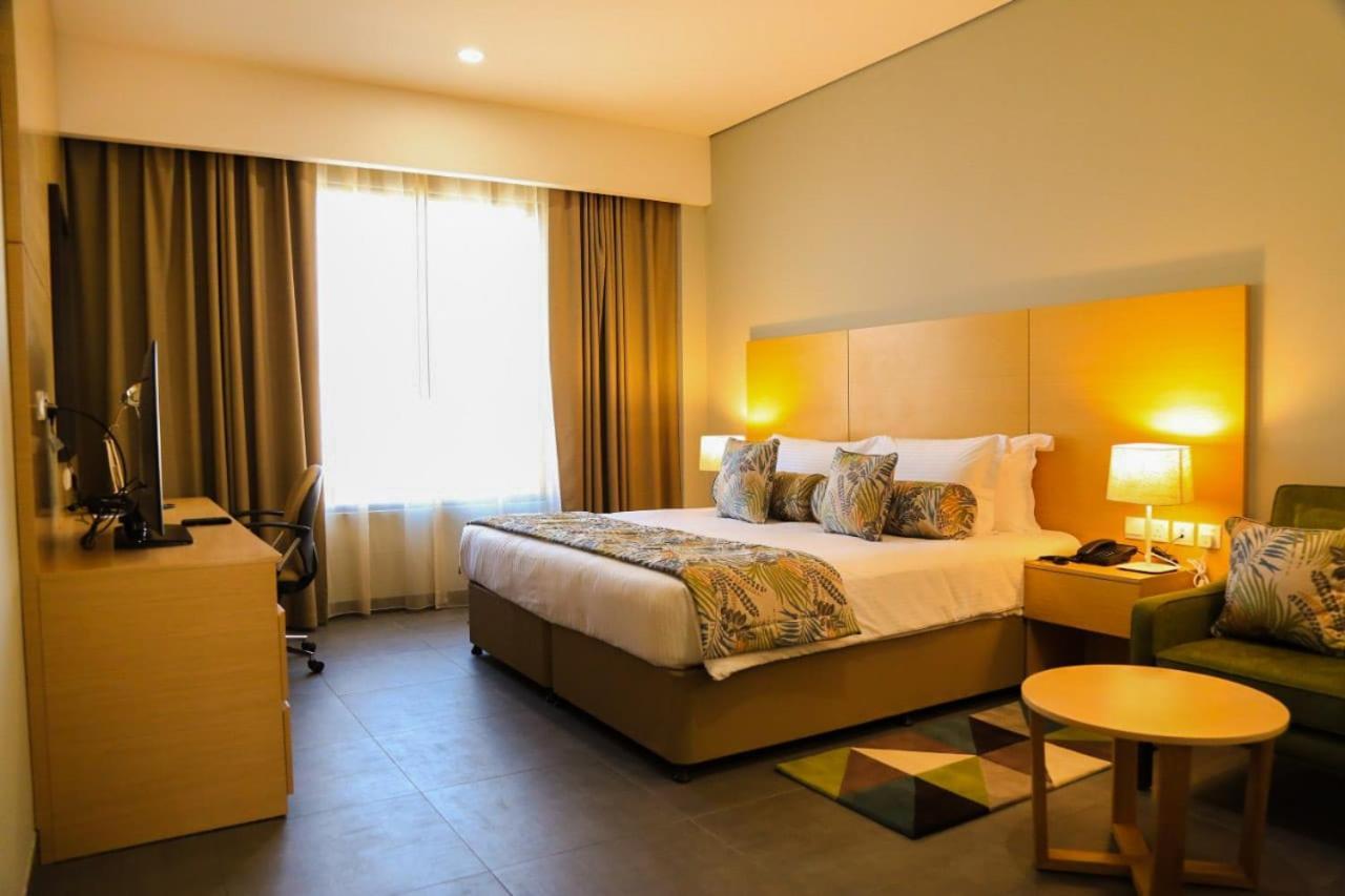 Ayla Ibri Hotel Bagian luar foto