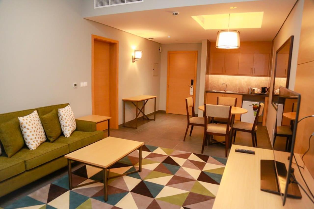 Ayla Ibri Hotel Bagian luar foto
